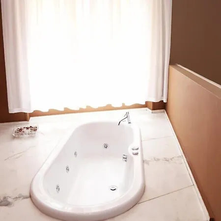 Globo Suite-correnti 3* San Remo