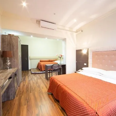 Globo Suite-correnti Hotel 3*