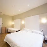 Hotel Globo Suite-correnti 3*
