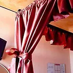 Globo Suite-correnti Готель Санремо
