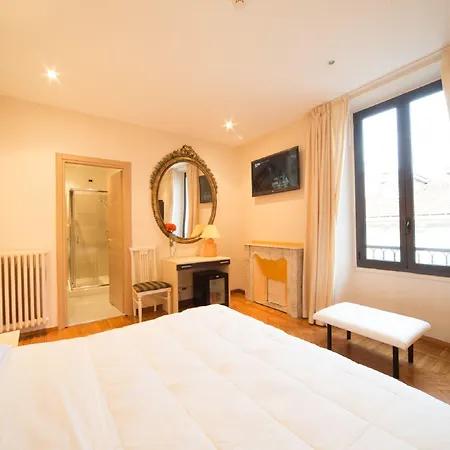 Globo Suite-correnti Hotel Sanremo