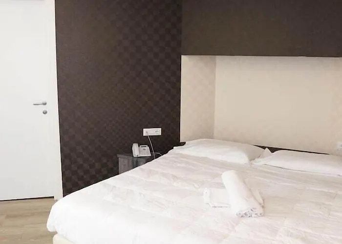 ホテル Globo Suite-correnti 3*